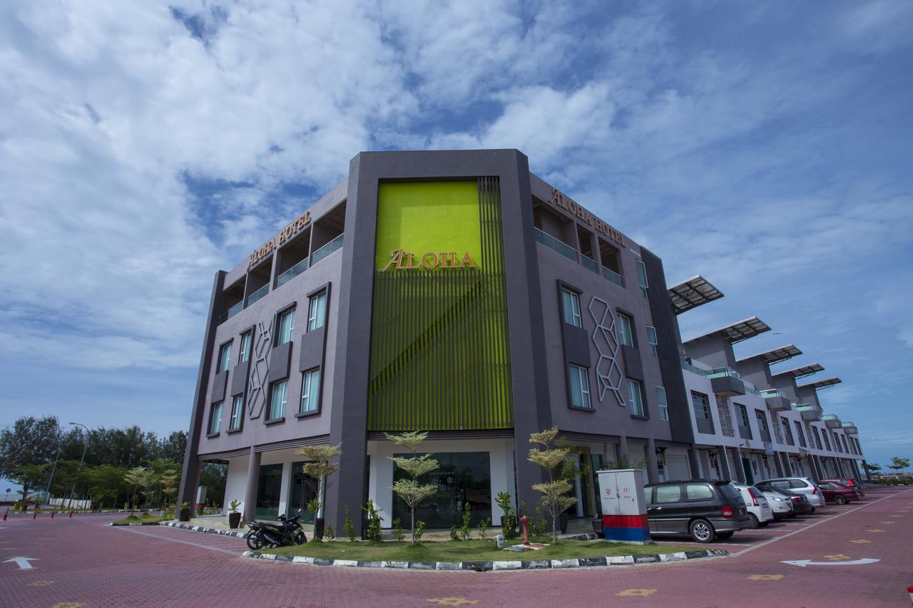 Aloha Hotel Sdn Bhd Pontian Kecil Esterno foto